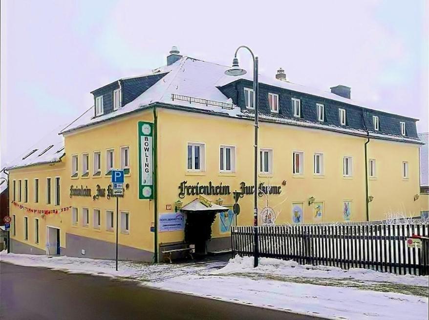 奥泊维森塔尔 Ferienheim "Zur Krone"酒店 外观 照片